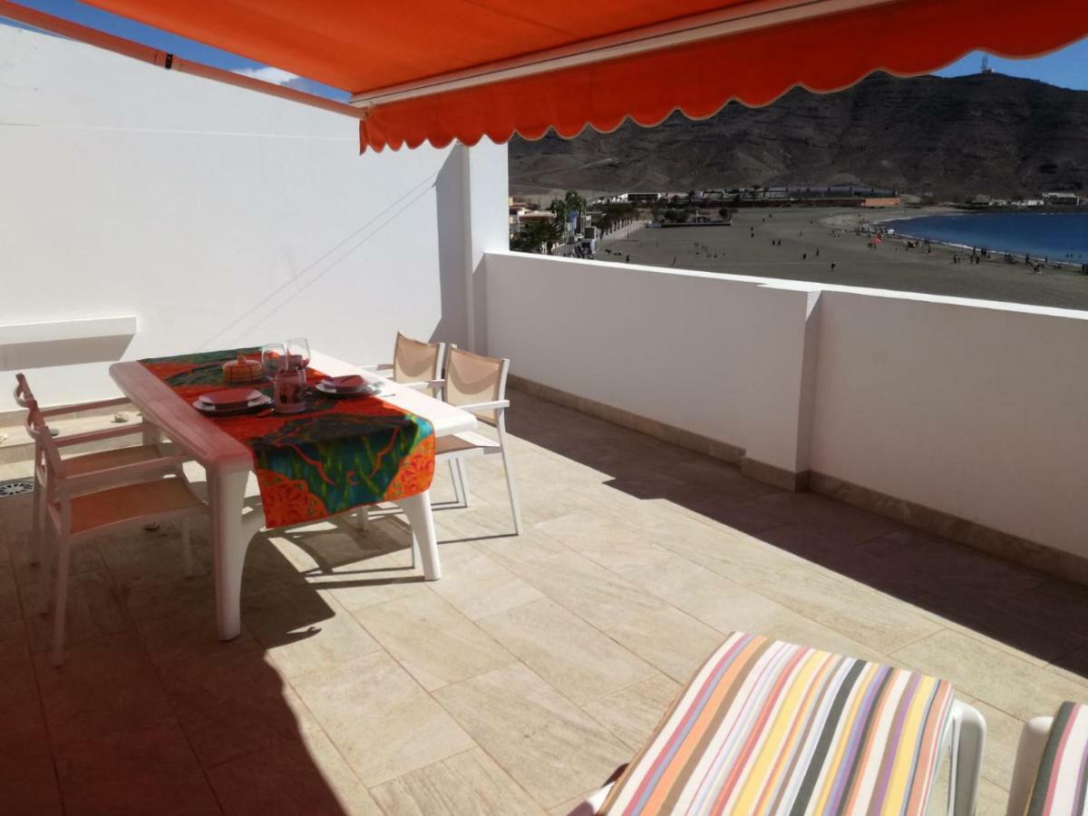 Ático En Primera Linea De Playa Gran Tarajal Exterior foto